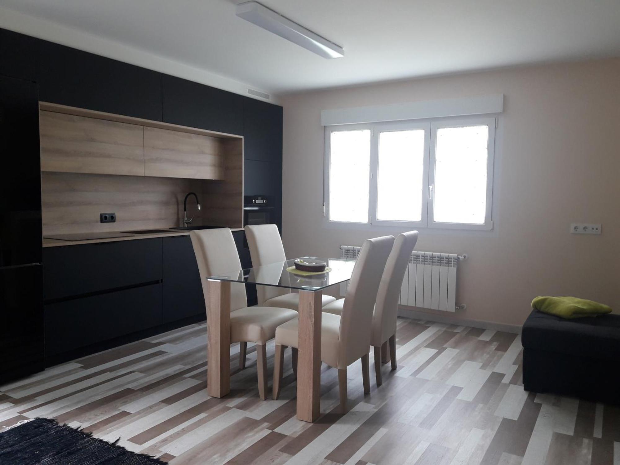 Besbello Suites Apartamento سانتياغو دي كومبوستيلا المظهر الخارجي الصورة