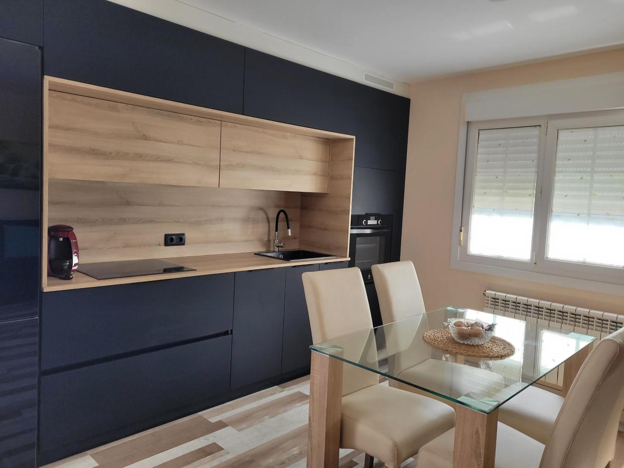 Besbello Suites Apartamento سانتياغو دي كومبوستيلا المظهر الخارجي الصورة