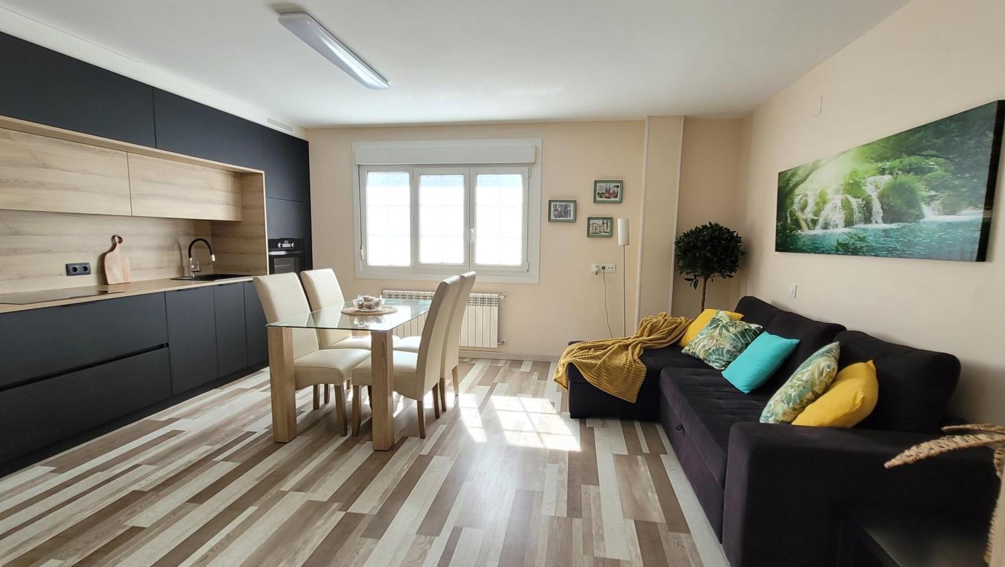 Besbello Suites Apartamento سانتياغو دي كومبوستيلا المظهر الخارجي الصورة