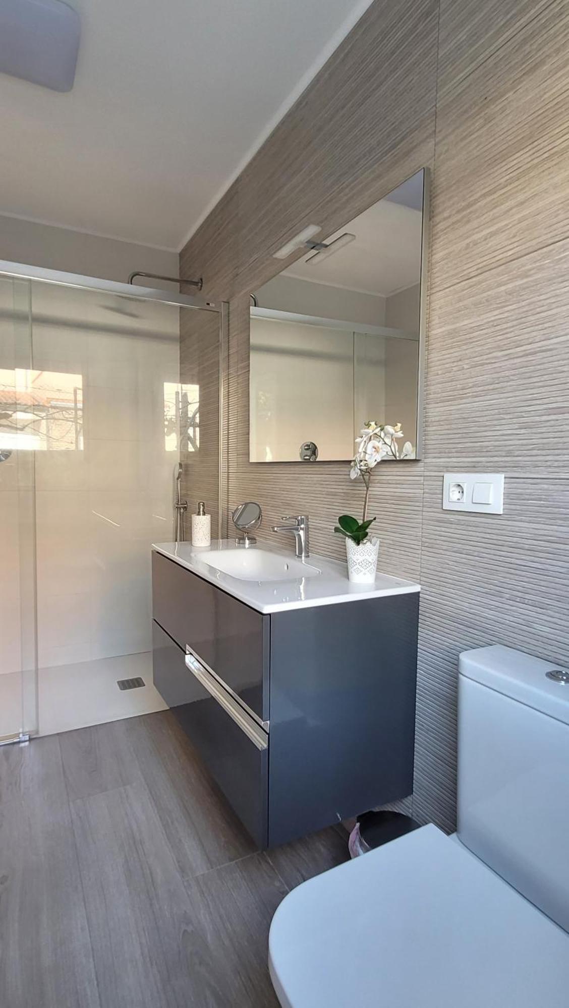 Besbello Suites Apartamento سانتياغو دي كومبوستيلا المظهر الخارجي الصورة